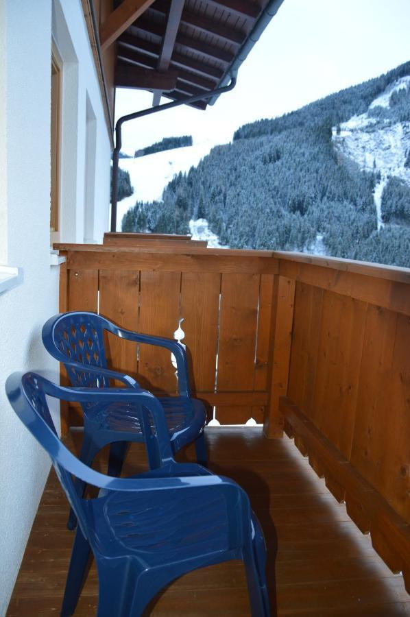 Mitterstererhof Apartamento Saalbach-Hinterglemm Quarto foto